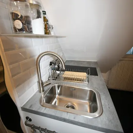 Apartment Le Petit Studio A Opera